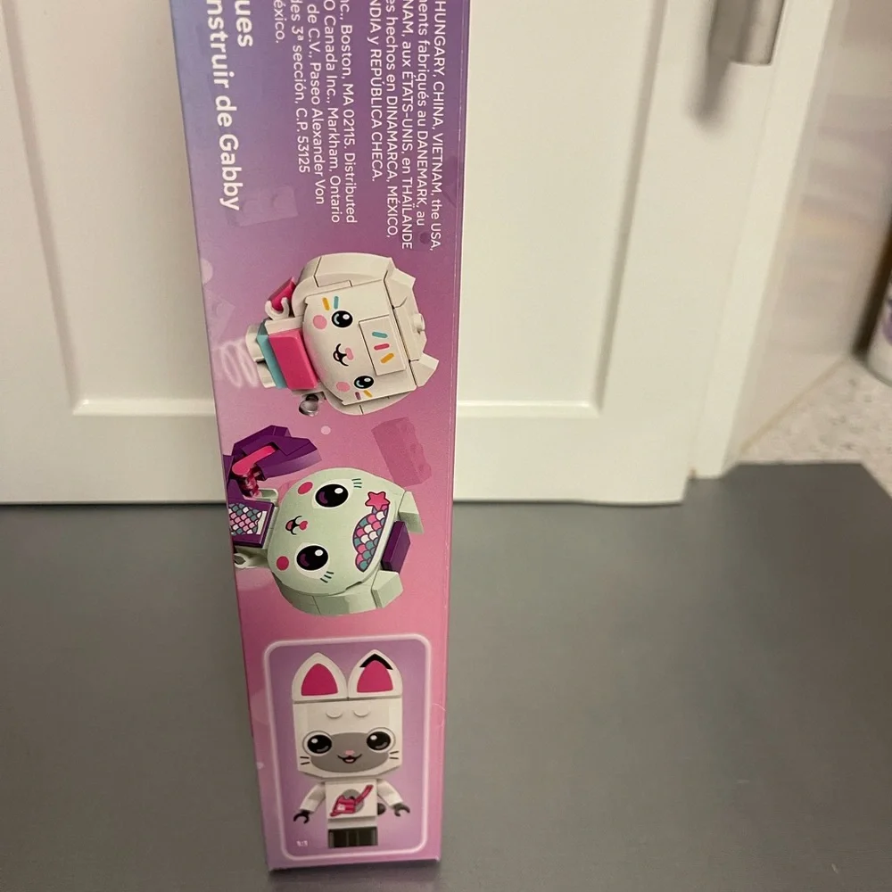 LEGO Gabby's Dollhouse Cat Friends Set - Pink/White (11215) 324pcs 6+ NIB Sealed